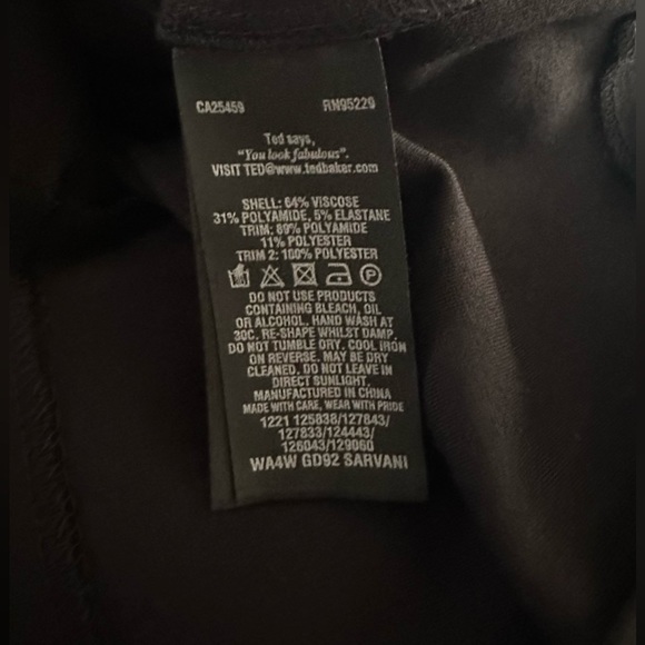 Ted Baker Saruani Scallop Lace Dress Size 2 - Picture 8 of 8